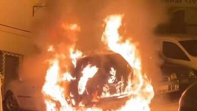 احراق سيارة دبلوماسي تركي في قبرص