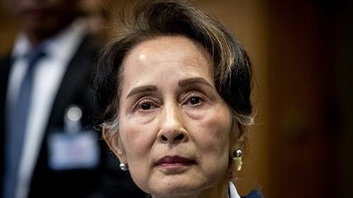 الزعيمة البورمية اونغ سان سو تشي