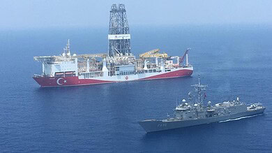 التنقيب في مياه المتوسط