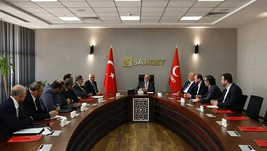 الإخونجية الهاربون