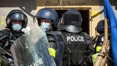 الإنتربول الدولي يرفض مئات الطلبات التركية بملاحقة معارضين