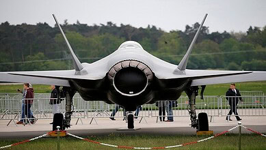 صفقة مقاتلات "إف-35"