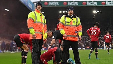 اعتقال تسعة مشجعين