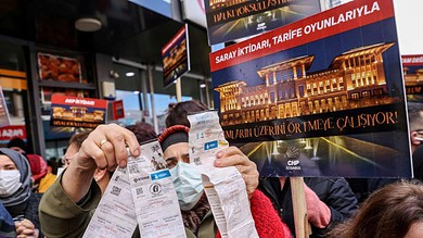 التضخم يستنزف أصوات التحالف الحاكم في تركيا