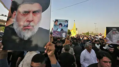 العراق: حشودات شعبية لأنصار الصدر والإطار التنسيقي