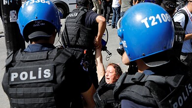 النظام التركي يخضع مليوني مواطن للتحقيق بمزاعم "الإرهاب"