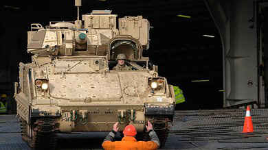 دبابات "إم 1 أبرامز"