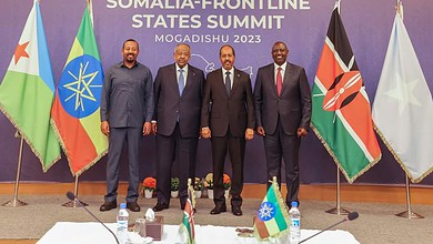 رئيس جمهورية جيبوتي إسماعيل عمر غيلي، ورئيس دولة كينيا وليام روتو، ورئيس الوزراء الإثيوبي آبي أحمد والرئيس الصومالي حسن شيخ محمود