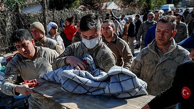 ضحايا الزلزال في تركيا وسوريا