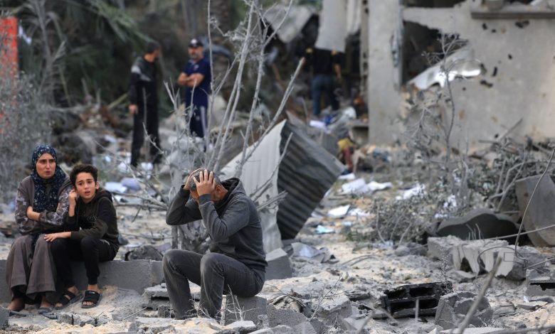 الحرب على غزة مستمرة وإسرائيل تناقش رد "حماس" على صفقة الهدنة والأسرى