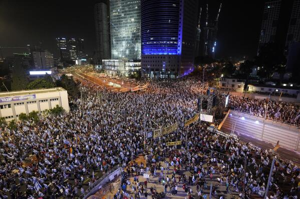 A huge demonstration in Israel demanding a deal with Hamas and the departure of Netanyahu