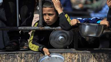 مصر تتهم إسرائيل بممارسة قتل الفلسطينيين في غزة "لمجرد القتل" وباستخدام التجويع كسلاح