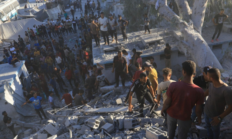 Dozens of casualties occurred as a result of the ongoing Israeli bombing of the Gaza Strip