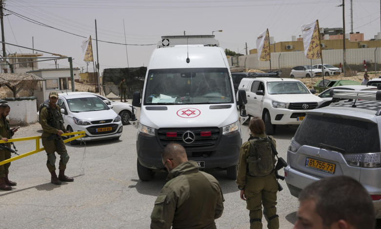 6 Israelis injured in stabbing attack on Egyptian-Israeli border