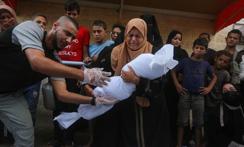 The Israeli occupation commits 3 massacres against families in the Gaza Strip