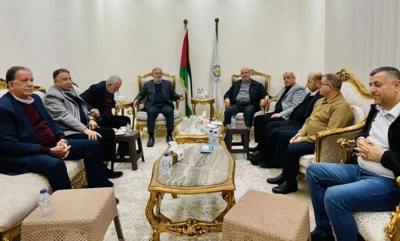 Egyptian Intelligence Meets Leaders of Three Palestinian Factions in Cairo