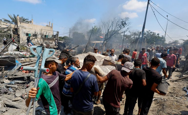 Horrific Israeli massacres in the Gaza Strip, killing 100 Palestinians