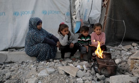 UNICEF Gaza children dying from cold