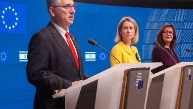 EU High Representative for Foreign Affairs and Security Policy Kaya Kallas (centre), Israeli Foreign Minister Gideon Sa'ar and European Commissioner for the Mediterranean Dubravka Suica attend an EU-Israel press conference at the EU Council in Brussels