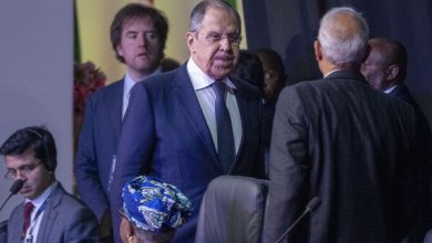 Lavrov Shakes Hands with Norwegian Foreign Minister