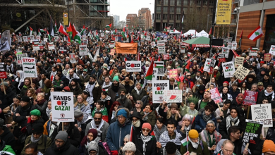 Thousands of Pro-Palestinians March in UK