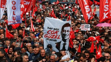 تركيا: مظاهرات حاشدة منددة باعتقال رئيس بلدية إسطنبول أكرم إمام أوغلو