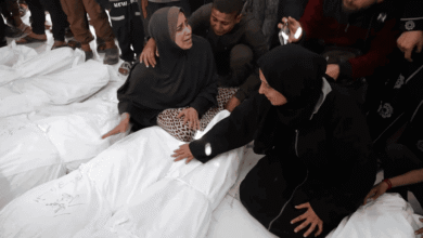 جثامين الأطفال تفحمت... إسرائيل ترتكب مجزرة بشعة داخل عيادة تابعة للأونروا في مخيم جباليا