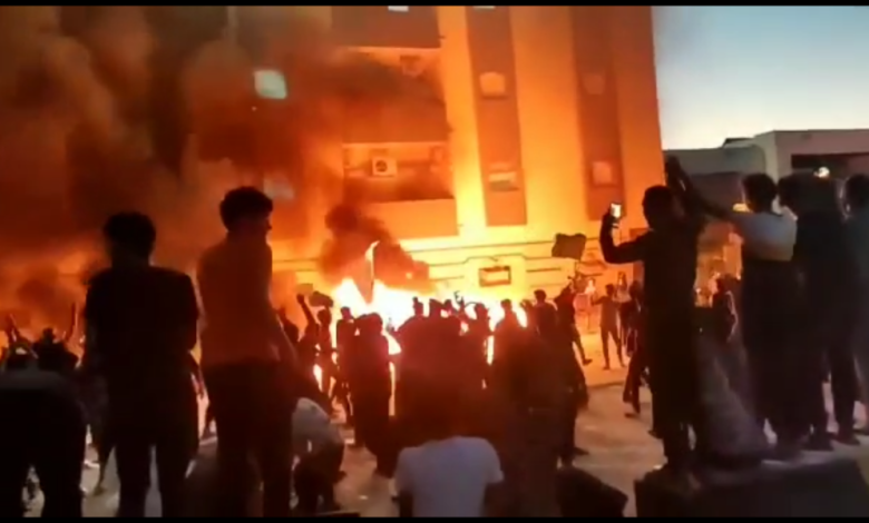 الأمم المتحدة تحذر من "مخاطر كبيرة لحصول نزوح جماعي" في ليبيا