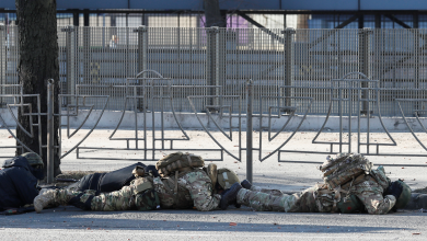 صفارات الإنذار تدوي في جميع أنحاء أوكرانيا وانفجارات مدوية في كييف وأوديسا وخاركوف