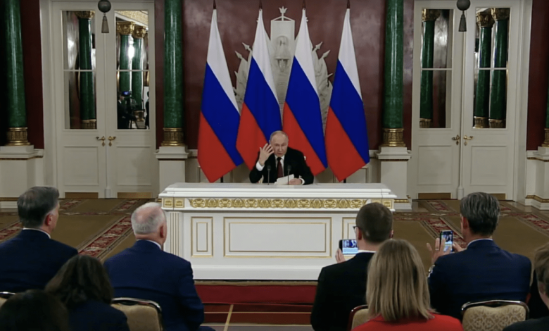 Poutine propose des négociations directes et sans condition préalable entre la Russie et l'Ukraine à Istanbul