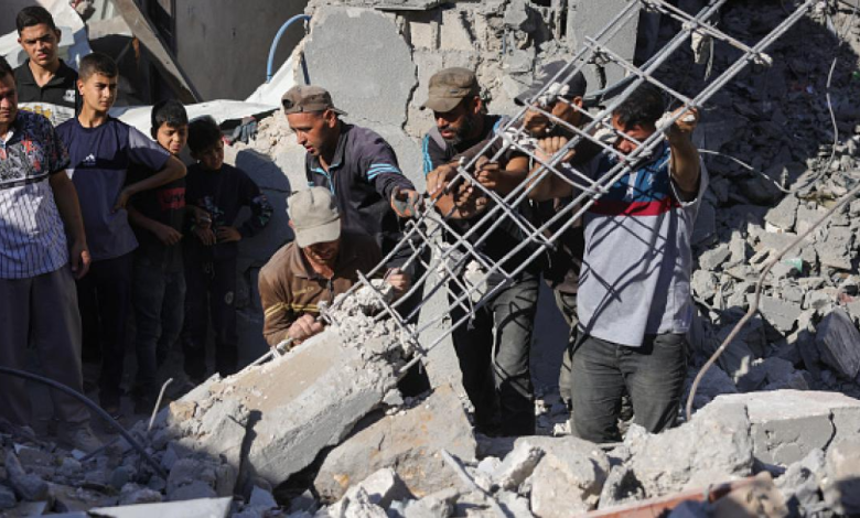 The Israeli occupation commits a massacre in Al-Bureij camp