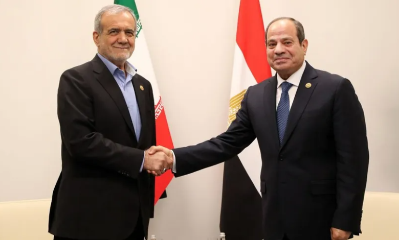 الرئيسان المصري والإيراني يؤكدان أهمية تجنب التصعيد في المنطقة