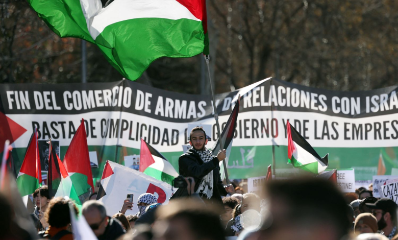 برلين تشهد مظاهرة حاشدة منددة بجرائم إسرائيل في غزة