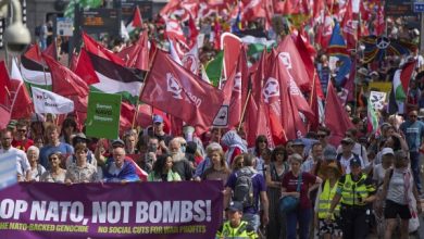 Hundreds protest in The Hague against Nato