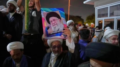 Trump raises possibility of overthrowing regime in Iran