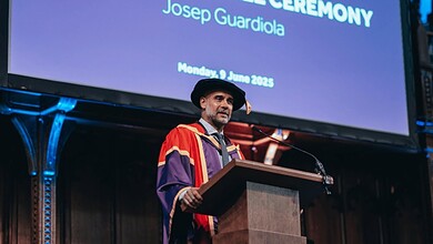 غوارديولا: ما نشاهده في قطاع غزة مؤلم للغاية