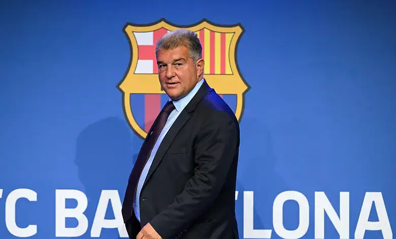 FC Barcelona official announcement featuring club president in front of the club logo.